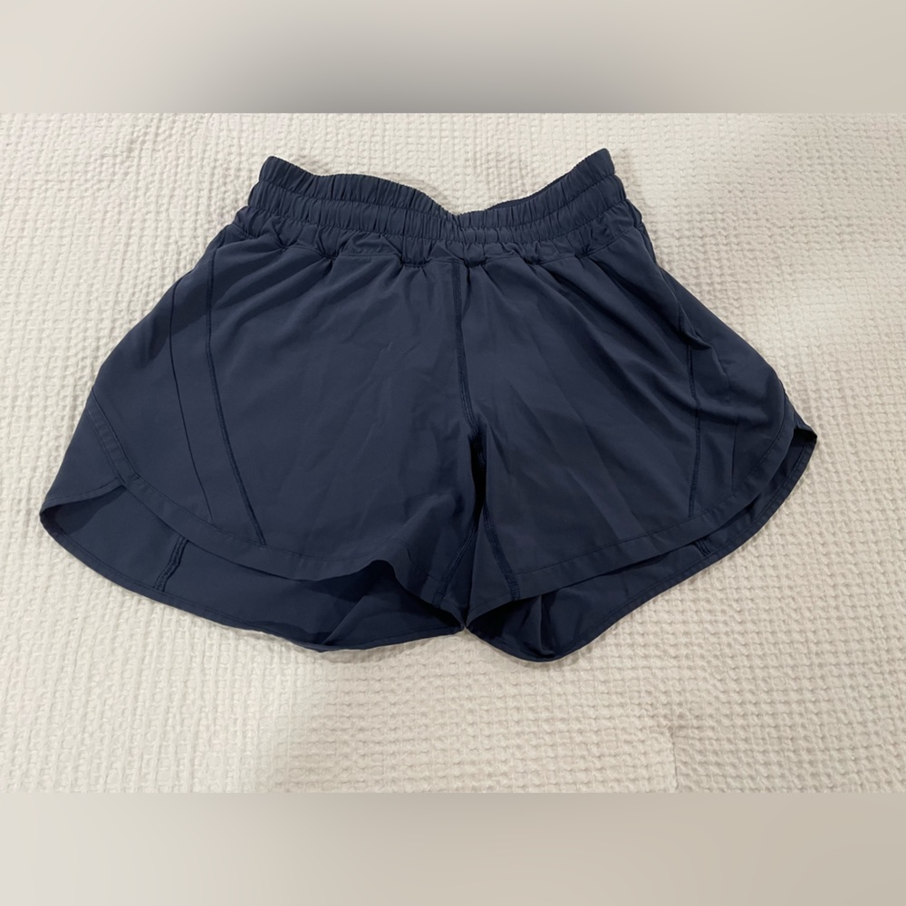 Lululemon Track That Short *5" women’s navy blue size 6